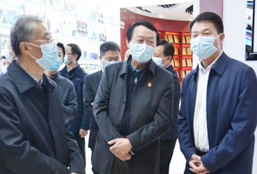 湖北省委常委、组织部部长莅临jxf吉祥坊电工 指导复产及党建、人才引进事情